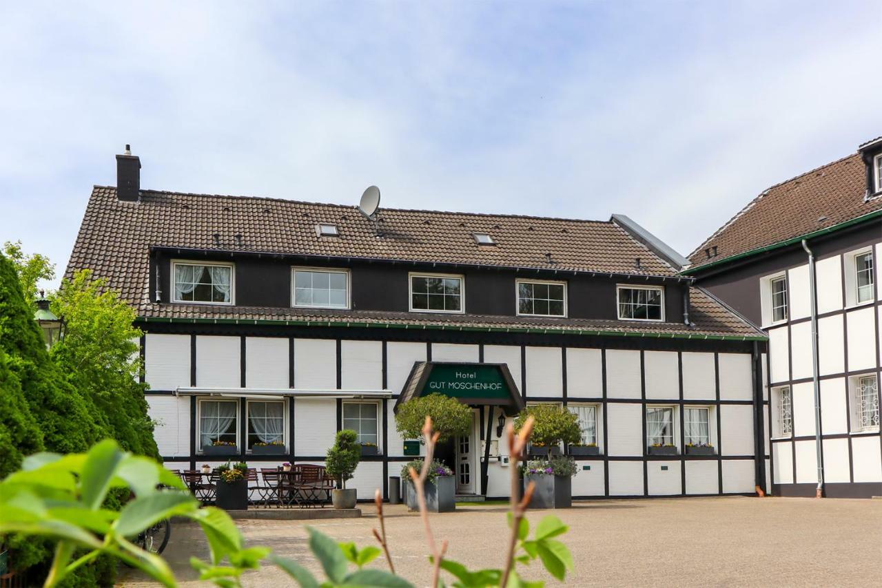 Hotel Gut Moschenhof Düsseldorf Exterior photo